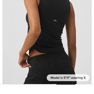 ALO Yoga Black Muscle Tee